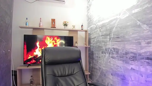 IsabelleFoxx  online show from 24, 12, 2024