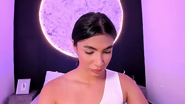 IsabelleFoxx  online show from 6, 3, 2025