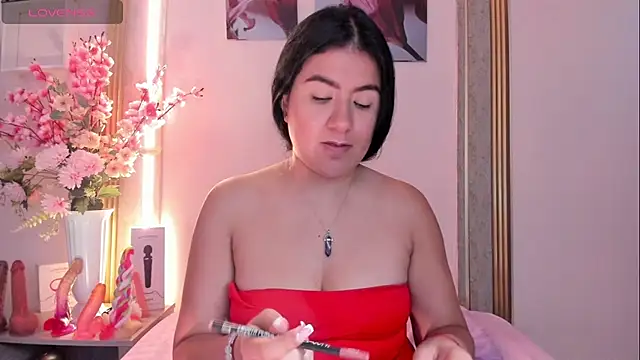 scarlet fostt  online show from 10, 7, 2026