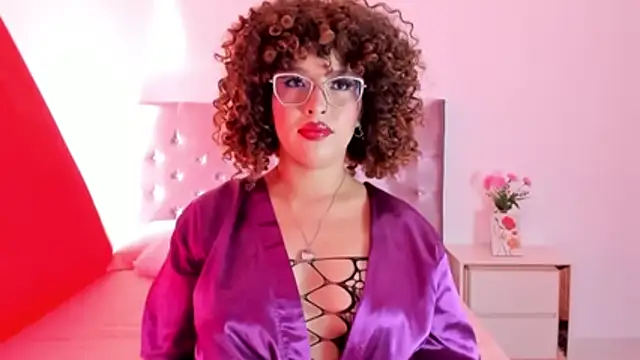 MadelaineJones online show from 13, 7, 2026