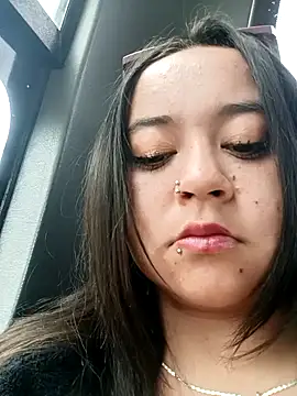 Cristal  04 online show from 19, 10, 2025