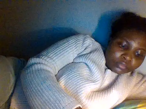 queenzuena online show from 25, 6, 2026