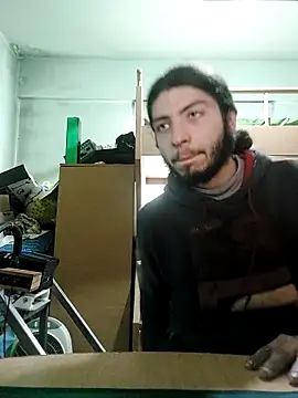 kleineid77 online show from 1, 3, 2025