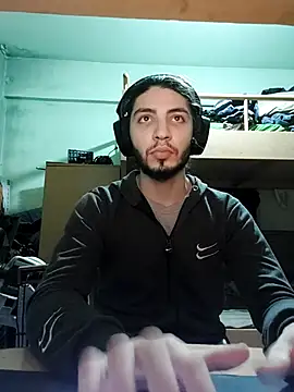 kleineid77 online show from 14, 1, 2026