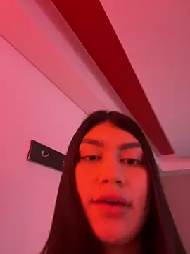 EmmaMartiinez online show from 11, 4, 2026