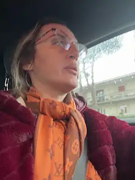 casalinga88 online show from 19, 12, 2025