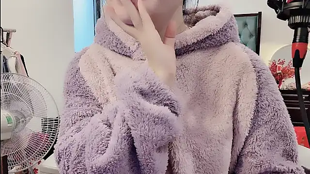 Berrysweet 68 online show from 8, 2, 2026