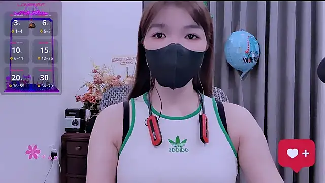 Berrysweet 68 online show from 21, 7, 2026