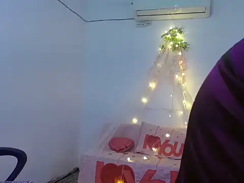 Snapshot of Baby_Himanshi chatting on 15, 10, 2025 Baby Himanshi online show from 15, 10, 2025