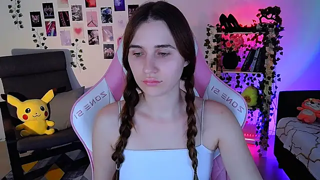 AliceCharmy online show from 5, 12, 2024