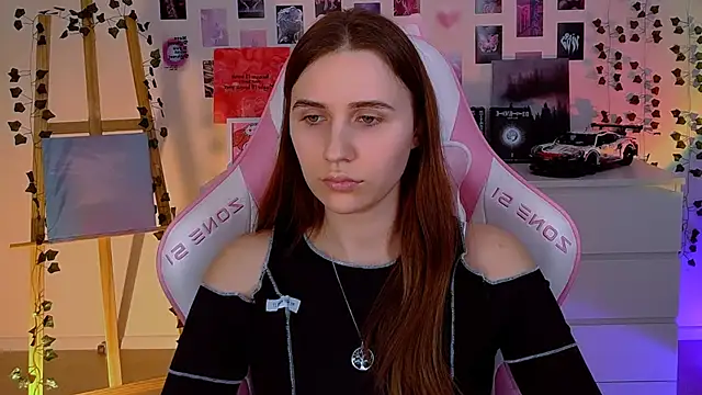 AliceCharmy online show from 13, 2, 2025