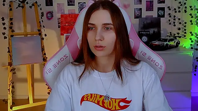 AliceCharmy online show from 19, 2, 2025