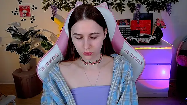 AliceCharmy online show from 5, 5, 2026