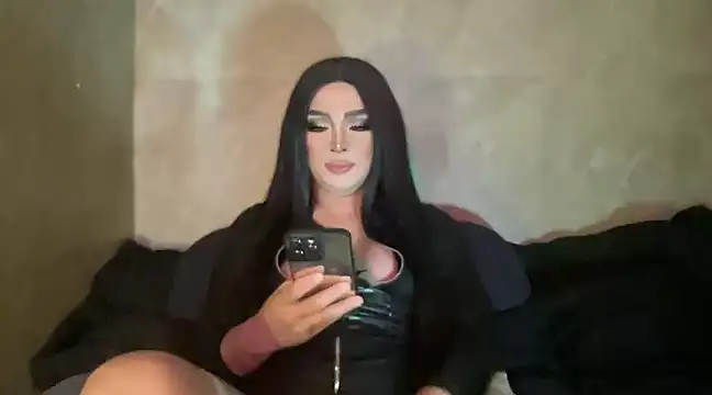 Snapshot of myfruitisswelling chatting on 5, 1, 2025 myfruitisswelling online show from 5, 1, 2025