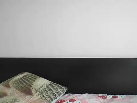 Huge cock22cm online show from 26, 9, 2025