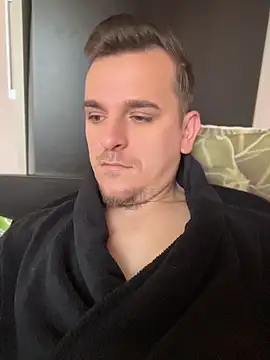 Huge cock22cm online show from 28, 4, 2026