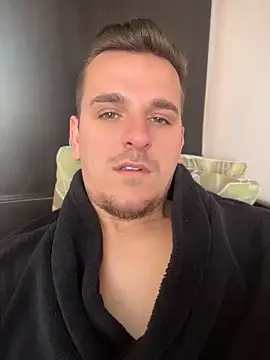 Huge cock22cm online show from 1, 5, 2026