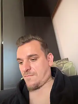 Huge cock22cm online show from 6, 5, 2026