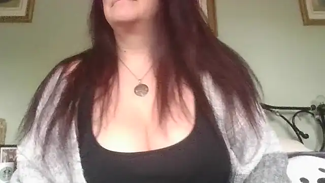 Snapshot of MissKisu chatting on 9, 2, 2026 MissKisu online show from 9, 2, 2026