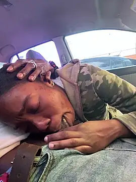 Snapshot of NillaMontana chatting on 10, 1, 2025 NillaMontana online show from 10, 1, 2025