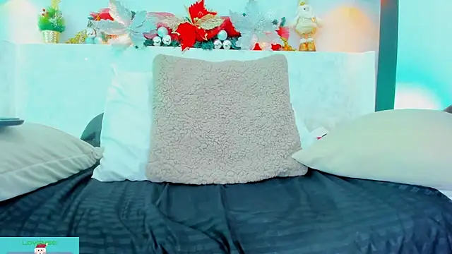 Natasha Colins1 online show from 13, 12, 2024