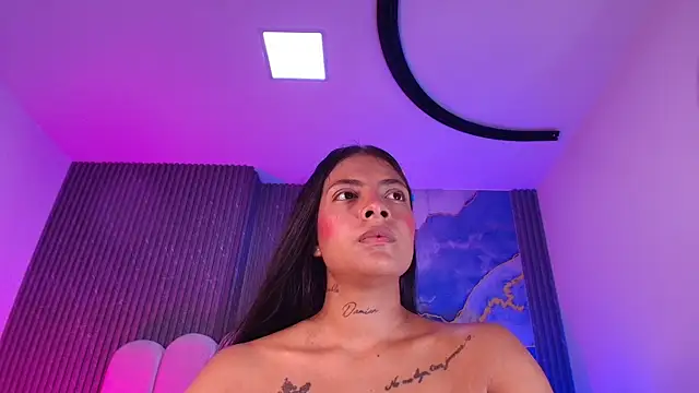 hot dione online show from 30, 4, 2026