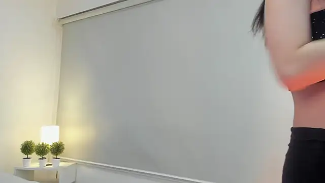 Snapshot of isa_molly chatting on 15, 1, 2025 isa molly online show from 15, 1, 2025