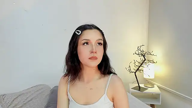 Snapshot of isa_molly chatting on 17, 1, 2025 isa molly online show from 17, 1, 2025