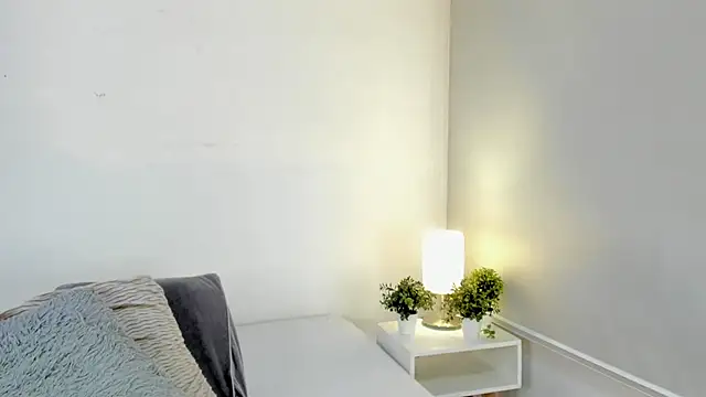 Snapshot of isa_molly chatting on 26, 2, 2025 isa molly online show from 26, 2, 2025