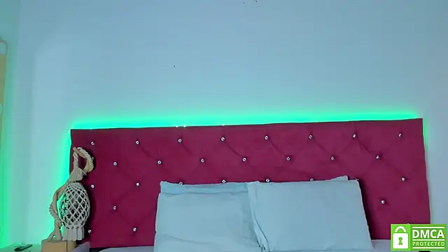 Ruth harvey  online show from 22, 12, 2024