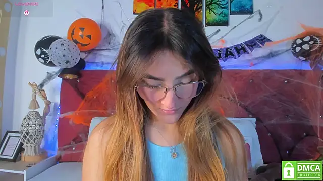 Ruth harvey  online show from 24, 10, 2025