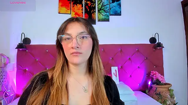 Ruth harvey  online show from 3, 2, 2026