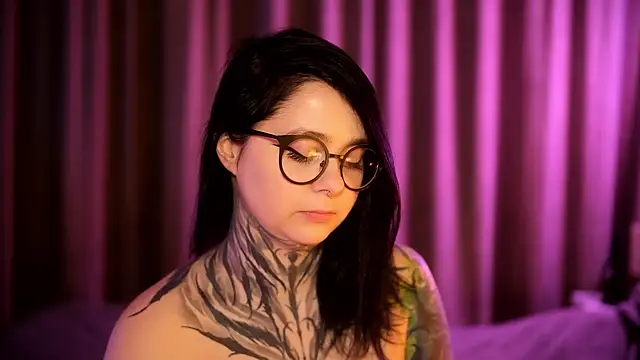 Snapshot of AcidPie chatting on 12, 1, 2025 AcidPie online show from 12, 1, 2025