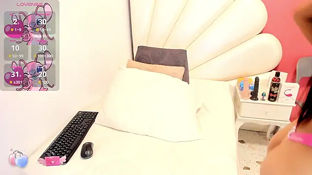 Snapshot of Vicky_Freedom chatting on 16, 3, 2025 Vicky Freedom online show from 16, 3, 2025