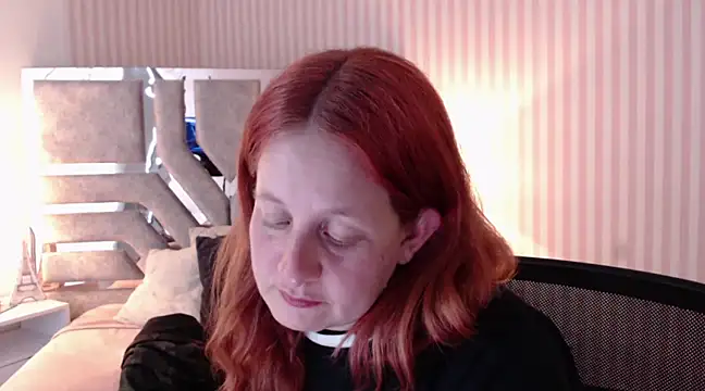 ViioletaMora online show from 11, 3, 2025