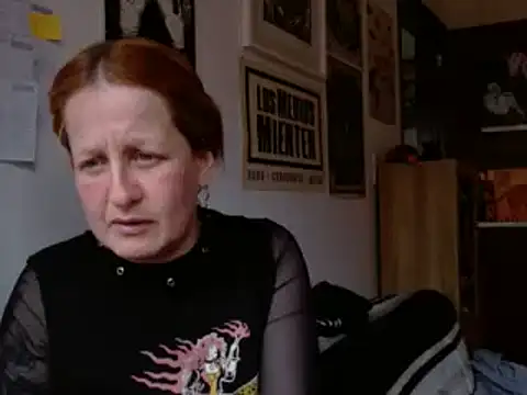 Snapshot of ViioletaMora chatting on 28, 5, 2026 ViioletaMora online show from 28, 5, 2026