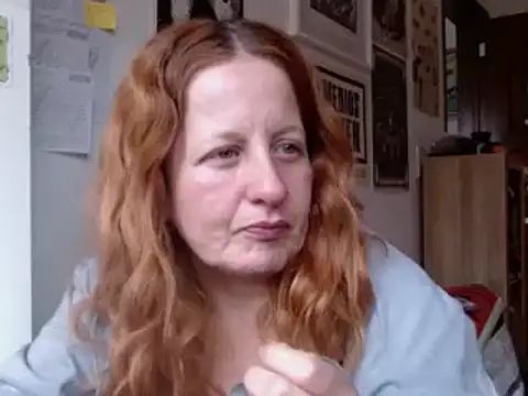Snapshot of ViioletaMora chatting on 12, 6, 2026 ViioletaMora online show from 12, 6, 2026