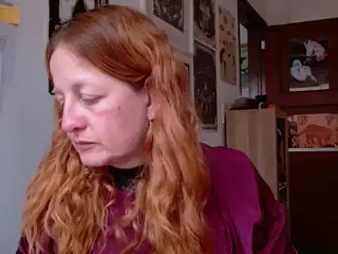 Snapshot of ViioletaMora chatting on 13, 6, 2026 ViioletaMora online show from 13, 6, 2026