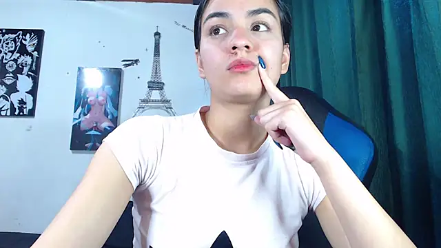 Snapshot of Ariel_Zeo1 chatting on 5, 3, 2025 Ariel Zeo1 online show from 5, 3, 2025