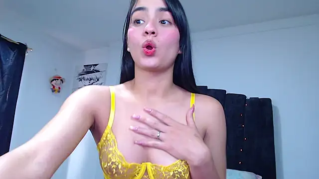 Snapshot of Ariel_Zeo1 chatting on 8, 1, 2026 Ariel Zeo1 online show from 8, 1, 2026