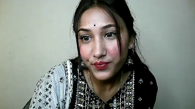 Snapshot of Princess_noorjahan chatting on 12, 1, 2025 Princess noorjahan online show from 12, 1, 2025