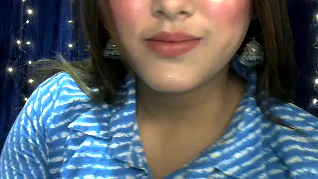 Snapshot of Princess_noorjahan chatting on 17, 12, 2025 Princess noorjahan online show from 17, 12, 2025