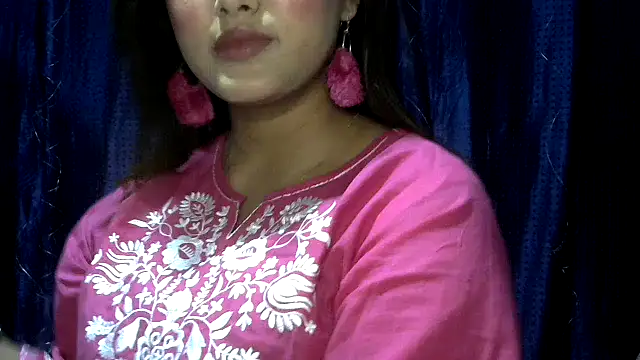 Snapshot of Princess_noorjahan chatting on 12, 1, 2026 Princess noorjahan online show from 12, 1, 2026