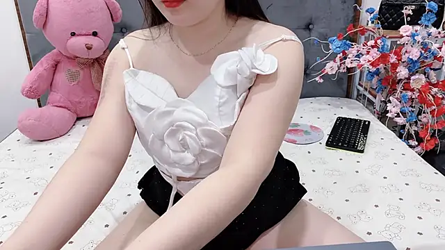 Funikio online show from 12, 6, 2026