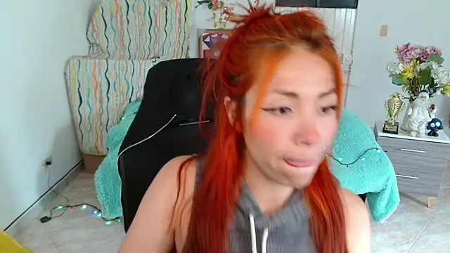 Aylinn diaz online show from 9, 5, 2026