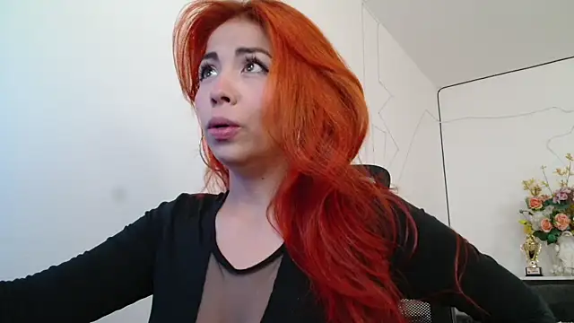 Snapshot of Aylinn_diaz chatting on 6, 8, 2026 Aylinn diaz online show from 6, 8, 2026