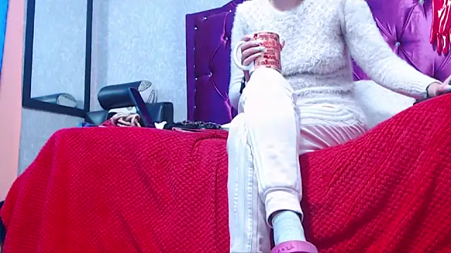 AyshaScott online show from 28, 11, 2025