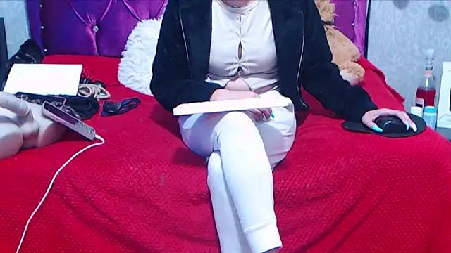 AyshaScott online show from 8, 3, 2026