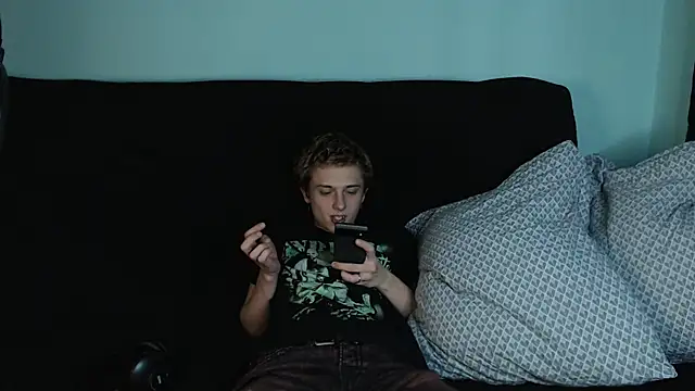 axxxturel online show from 11, 12, 2024