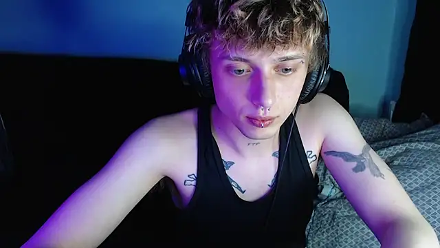 axxxturel online show from 15, 3, 2025